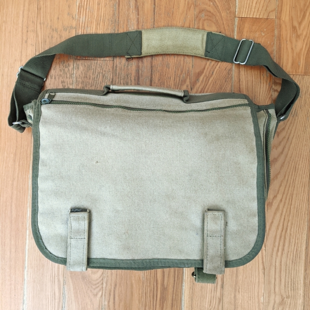 Vintage Army Messenger Bag Drab Green Canvas Expandable Compartment